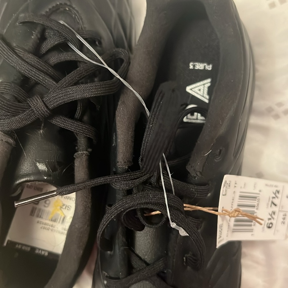 Pure 3 Black ladies tennis  Shoes - Picture 3 of 6